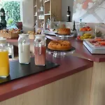 Hotel-restaurant-weingut Kapellenhof Hotel 3*