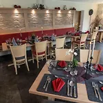 Hotel-restaurant-weingut Kapellenhof 3* Klotten