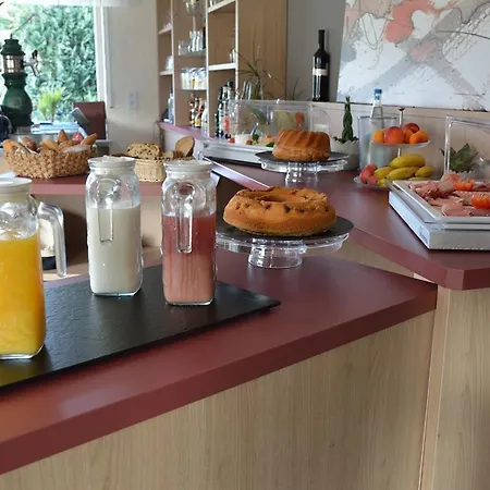 Hotel-restaurant-weingut Kapellenhof Hotel 3*