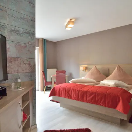 Hotel-restaurant-weingut Kapellenhof 3* Klotten