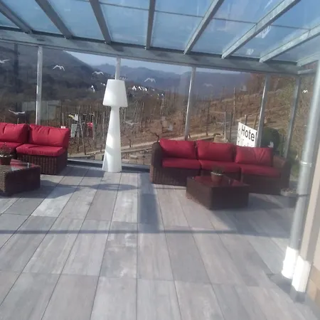 Ξενοδοχείο Hotel-restaurant-weingut Kapellenhof Klotten