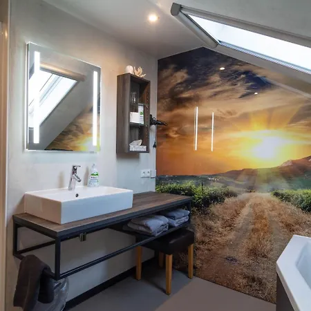 Hotel-restaurant-weingut Kapellenhof 3* Klotten