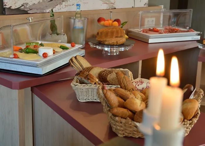 Otel Hotel-restaurant-weingut Kapellenhof 3*