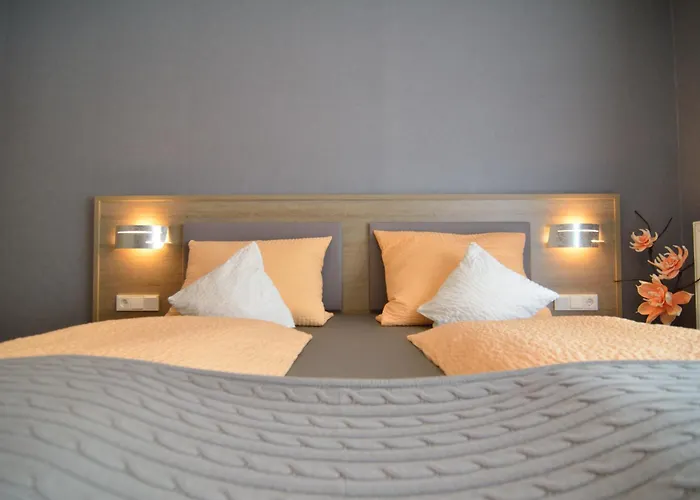 Hotel Hotel-restaurant-weingut Kapellenhof 3*