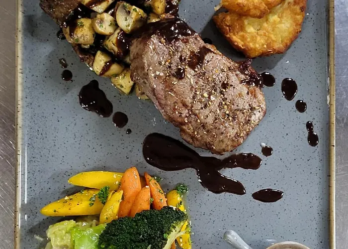 Otel Hotel-restaurant-weingut Kapellenhof Klotten