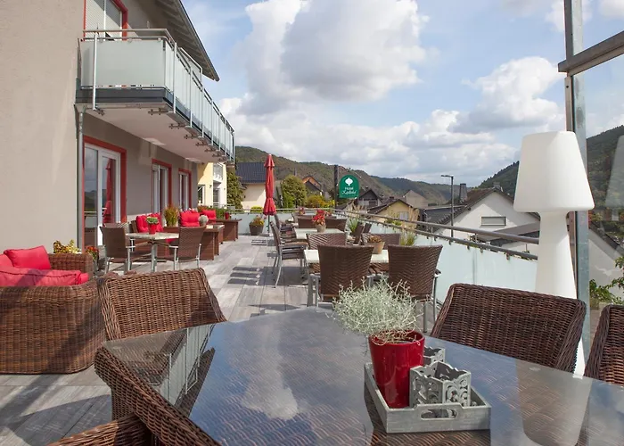 Hotel-restaurant-weingut Kapellenhof