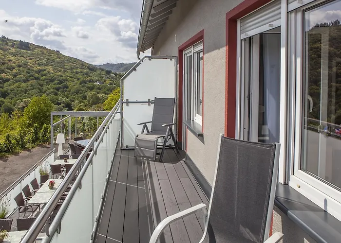 Hotell Hotel-restaurant-weingut Kapellenhof 3*