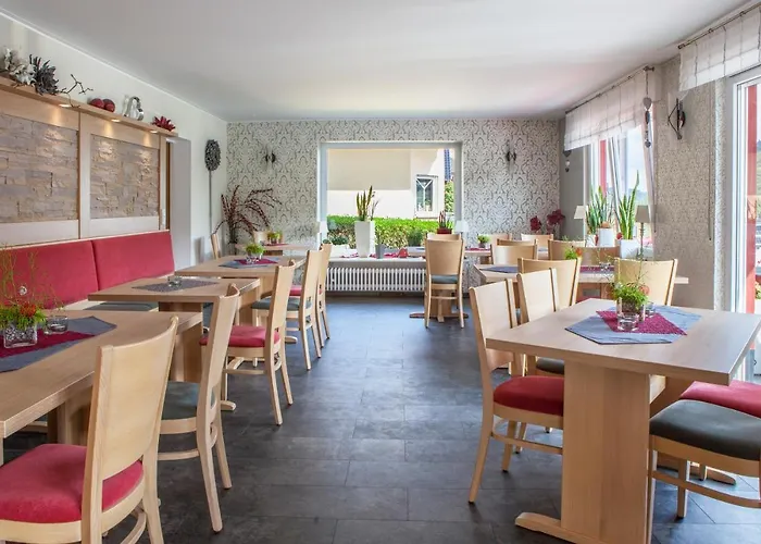 Hotel-restaurant-weingut Kapellenhof Hotel Klotten